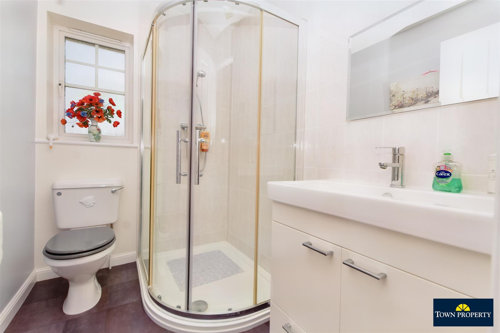 Property Details for Pitcairn Avenue Eastbourne BN23 5BB Town